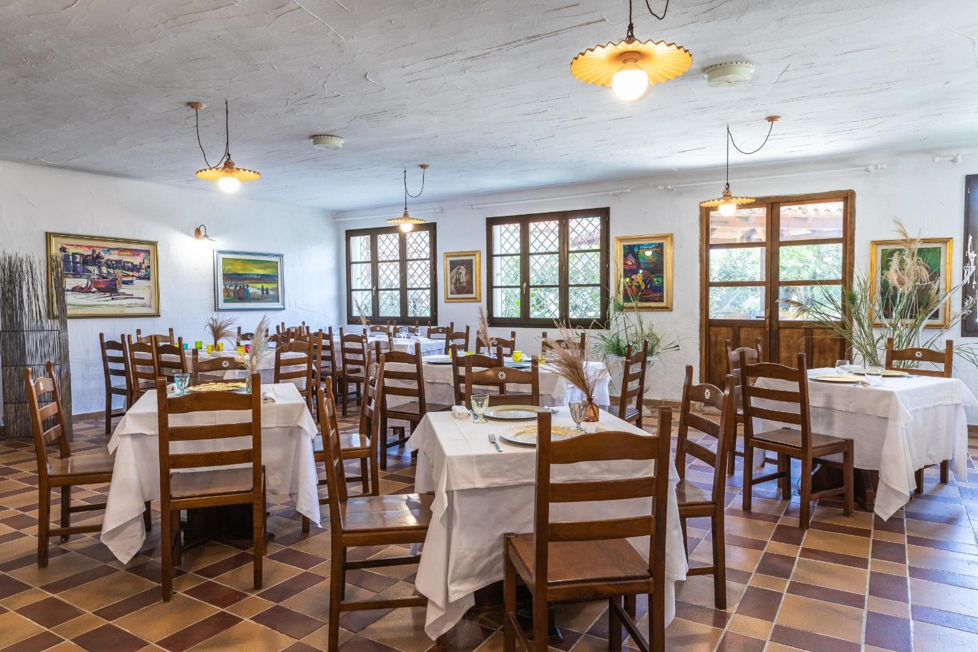 Hotel Ristorante S'Astore Benetutti Exterior foto